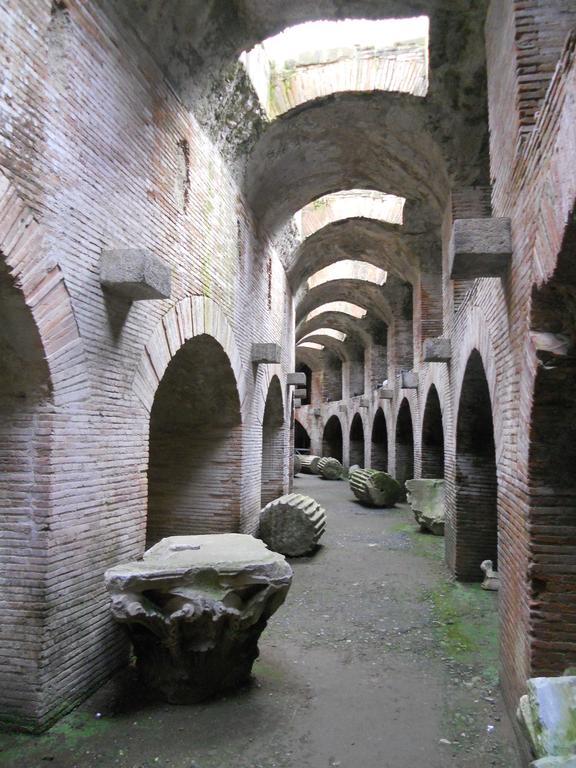 Albergo Scalzone Castel Volturno Eksteriør bilde